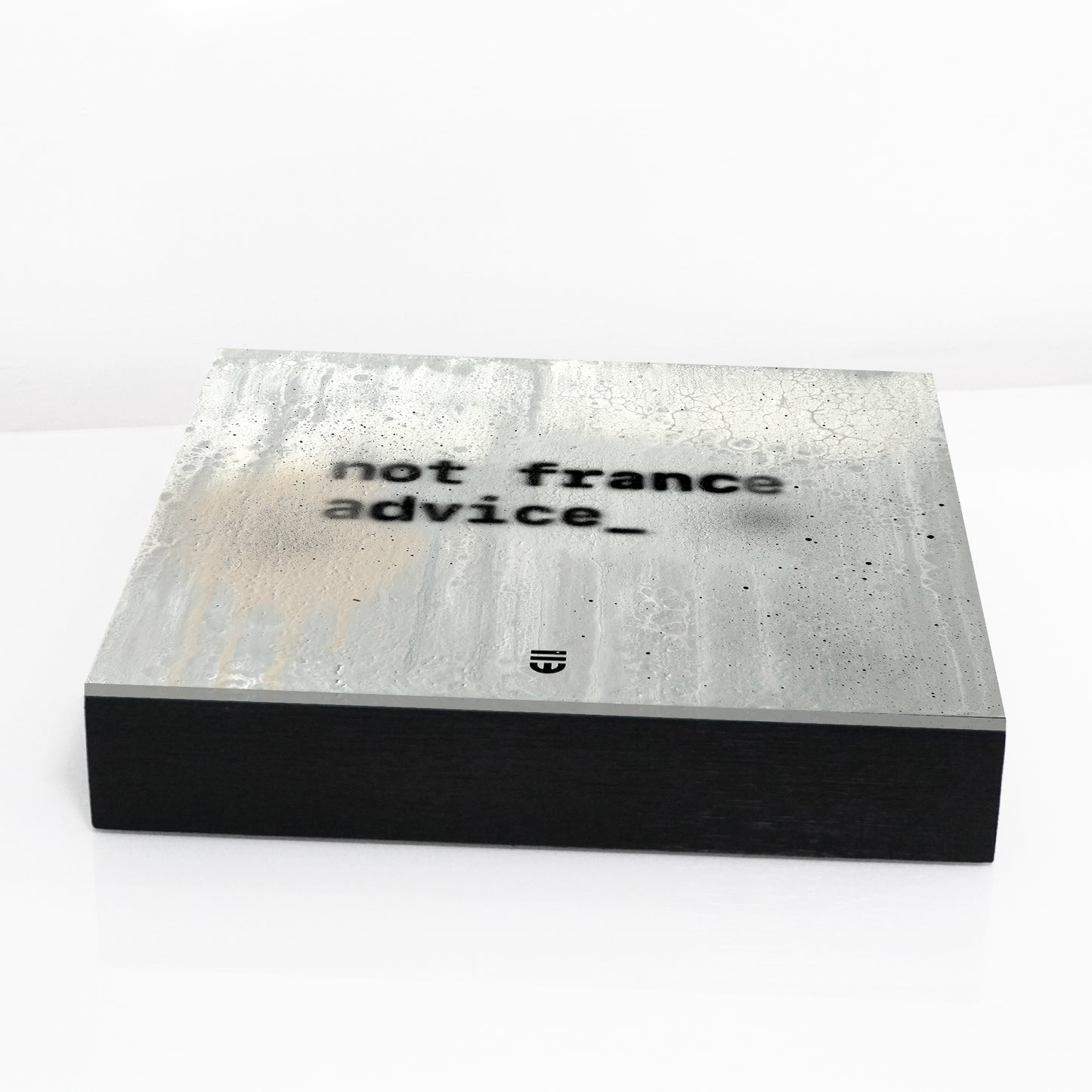 0026 The Disclaimer as Decentralized Performance Art_